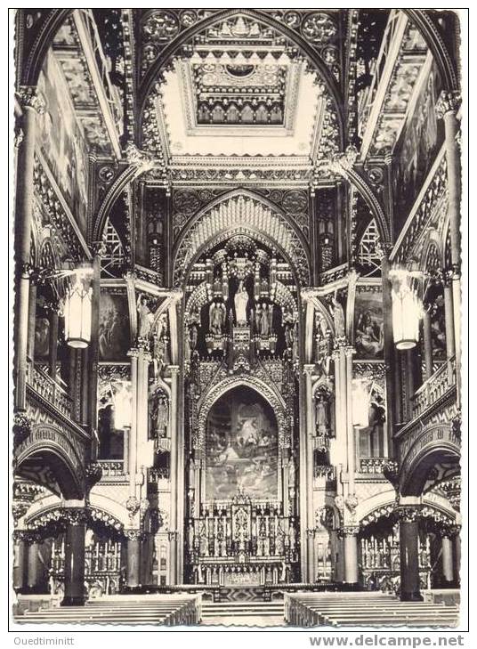 Montreal.Large Chapel Of Our Lady Of The Sacred Heart.Belle Cpsm. - Montreal