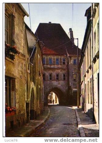 MORTAGNE AU PERCHE -   La Porte St Denis : L´Arcade Primitive A été Surmontée D´un Logis à Deux étages - N° 12 - Mortagne Au Perche