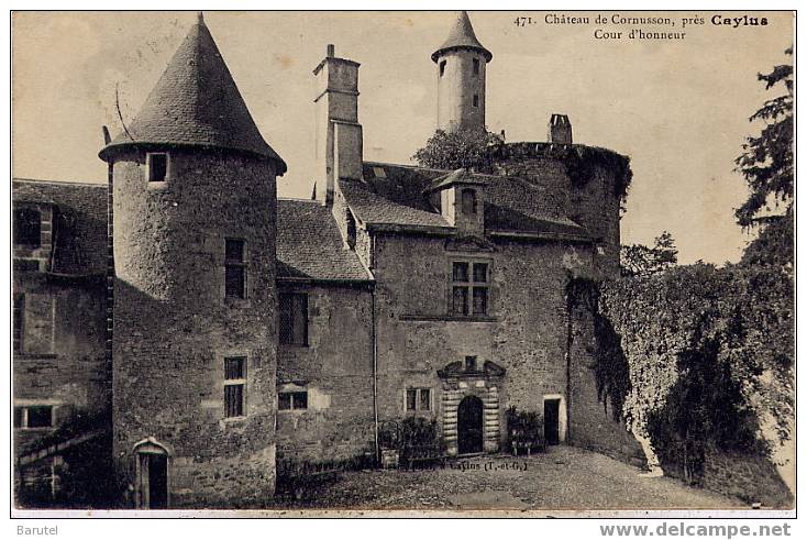 CAYLUS (Environs) - Château De Cornusson : Cour D´Honneur - Caylus