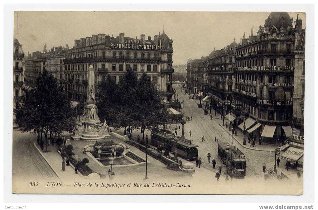 K5 - LYON - Place De La République Et Rue Du Président Carnot - Lyon 2