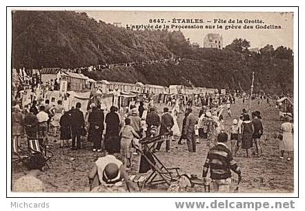 CPA 22 ETABLES - Fete De La Grotte - L Arrivee De La Procession Sur La Greve Des Dodelins - Etables-sur-Mer