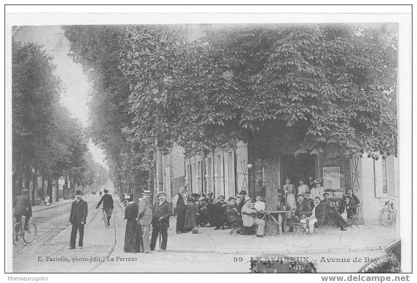 94 ) LE PERREUX, Avenue De Bry, TRES ANIMEE, N° 99 Faciolle édit, ^ - Le Perreux Sur Marne