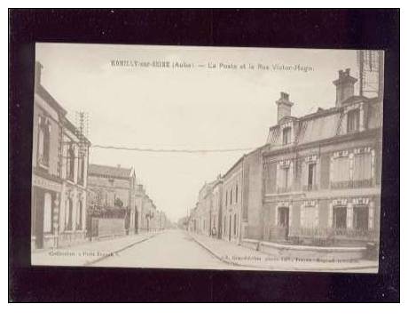 15247 Romilly Sur Seine La Poste & La Rue Victor Hugo   édit.granddidier    Belle Carte - Romilly-sur-Seine