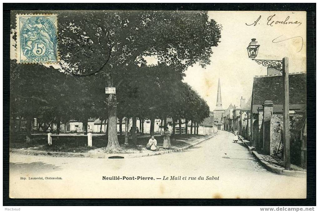 37 - NEUILLE PONT PIERRE - Le Mail Et Rue Du Sabot - CARTE PRÉCURSEUR - Neuillé-Pont-Pierre