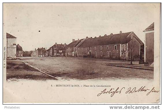 MONTIGNY   PLACE DE LA GENDARMERIE  1905 - Montigny Le Roi