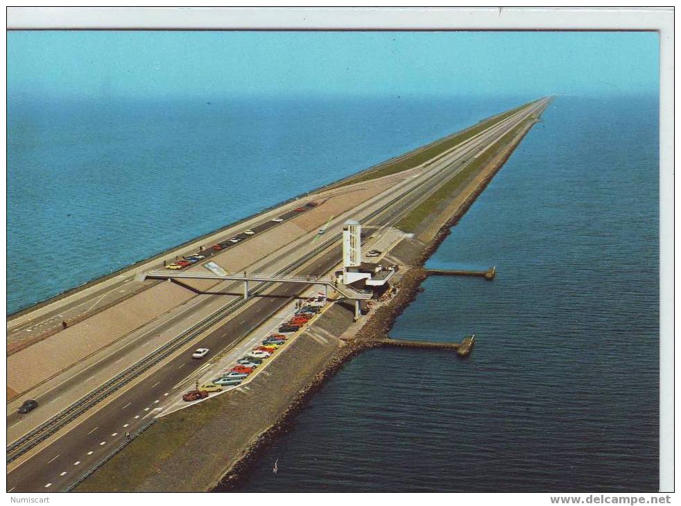 SUPERBE CPM...DE...HOLLANDE...LE MONUMENT AFSLUITDIJK...OU LA DIGUE FUT FERMEE EN 1932... - Den Oever (& Afsluitdijk)