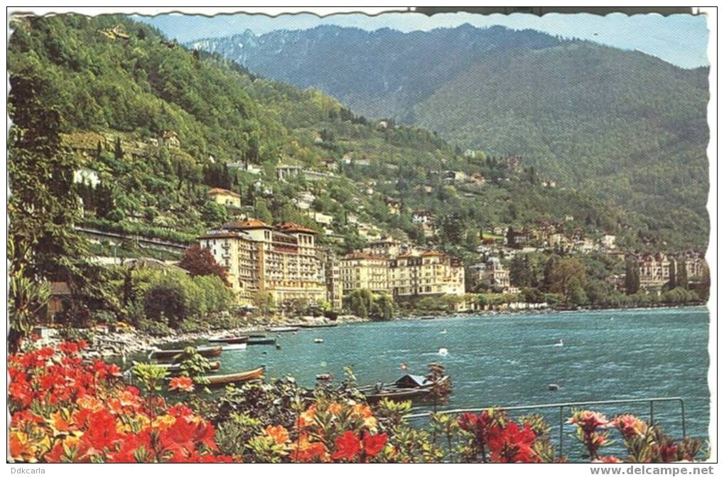 Montreux - Les Quais Et L´Hôtel Excelsior - Montreux