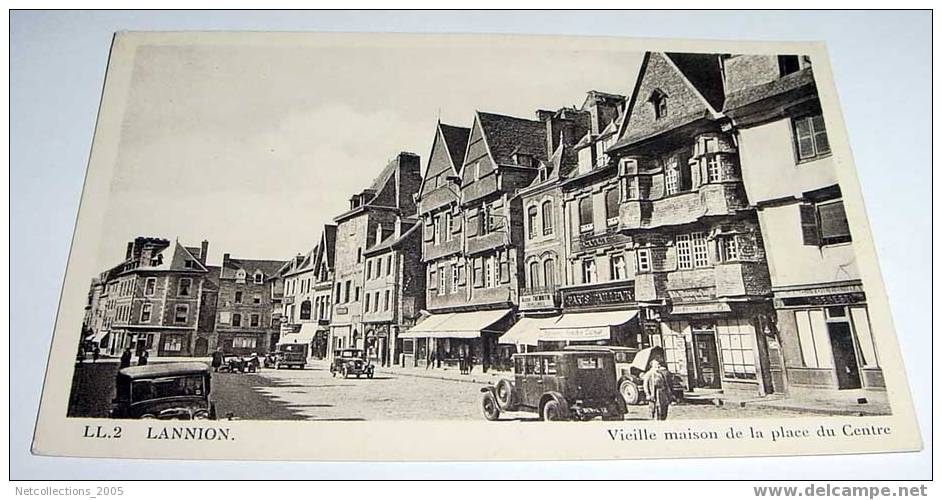 LANNION VIEILLE MAISON DE LA PLACE DU CENTRE  - 22 COTE D´ARMOR - CARTE POSTALE DE FRANCE - Lannion