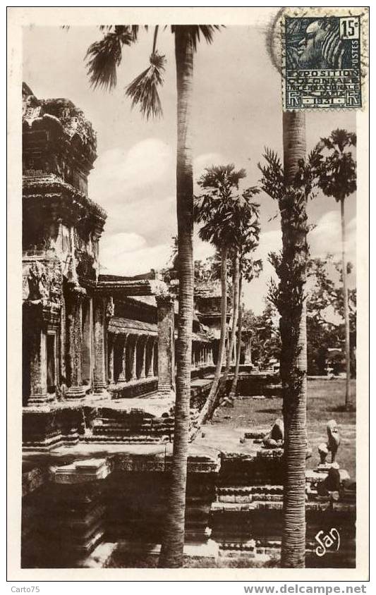 CAMBODGE - Angkor-Wat - Façade 2ème Enceinte - Cambodia