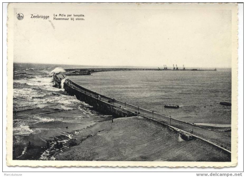 Zeebrugge. De Havenmuur Bij Storm. Le Môle Par Tempête. Postzegel - Timbre N° 714. - Zeebrugge