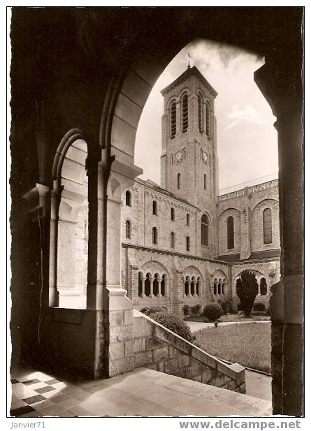 Dourgne. Abbaye Saint-Benoit-d'En-Calcat. Le Clocher De L'Eglise Vu Du Cloître - Dourgne