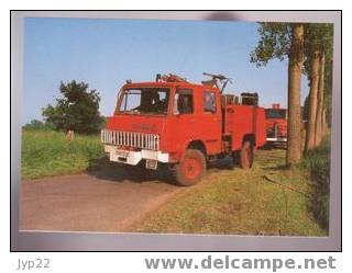 Jolie CP Camion De Pompier Saint Biez En Belin 72 Premier Secours Rural Berliet - Feu Incendie Pompiers Fire - Firemen