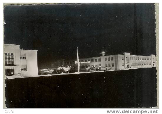 CP 1950 SALON DE PROVENCE / ECOLE DE L'AIR-dortoir Des élèves-vue Nocturne - Salon De Provence