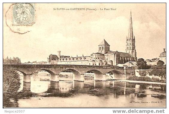 St Savin Sur Gartempe :beau Plan Sur Le Pont Neuf En 1900 - Saint Savin