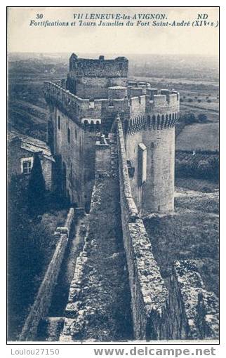 VILLENEUVE LES AVIGNON - Fortifications Et Tours Jumelles Du Fort Saint-André - Villeneuve-lès-Avignon