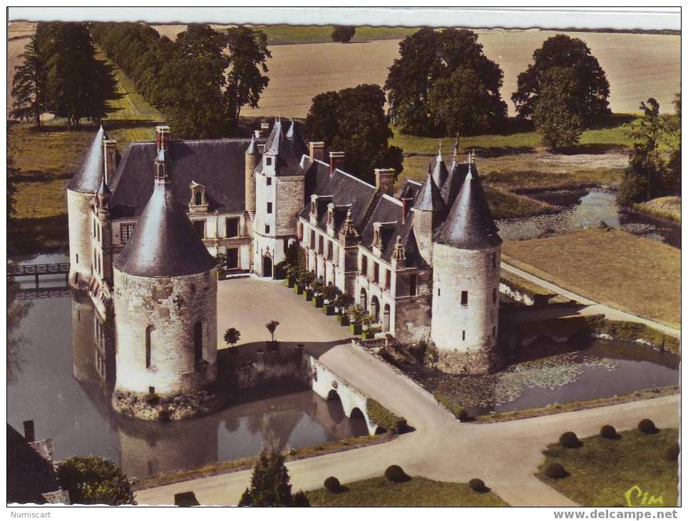 SUPERBE CPSM...DE..SONZAY...VUE AERIENNE DU CHATEAU DE LA MOTTE... - Autres & Non Classés