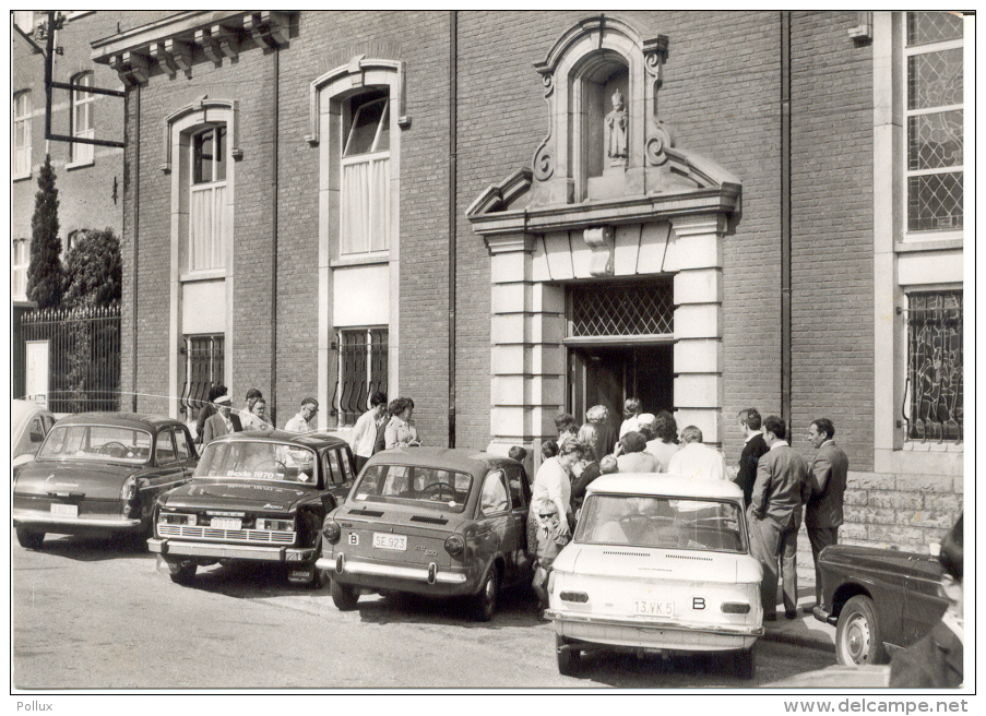 Cp TONGEREN  Werk Van Het Goddelijk JESUS ,TONGRES - Tongeren