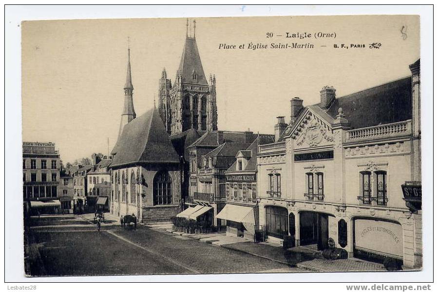 CPA 61.-L´AIGLE.-Place Et Eglise Saint -Martin - L'Aigle