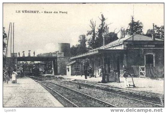 LE VENISET TRAIN GARE X - Le Vésinet