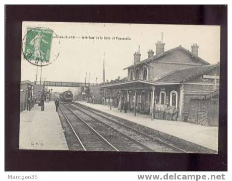 16655 Houilles Intérieur De La Gare & Passerelle édit.L.P.G. Train  Chemin De Fer Animée Belle Carte - Houilles