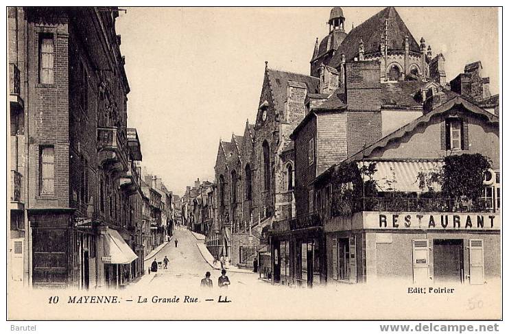 MAYENNE - La Grande Rue - Mayenne