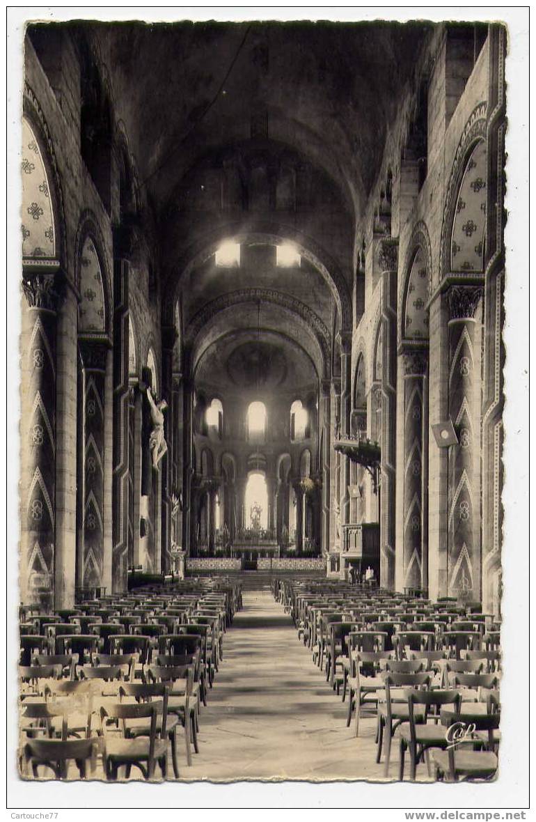 K6 - ISSOIRE - église Saint-Austremoine - Intérieur - Issoire
