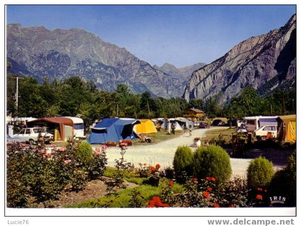 BOURG D´OISANS -  Caravaneige   -  " A LA RENCONTRE DU SOLEIL " - Bourg-d'Oisans