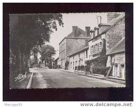 16775 Pré En Pail Route De Mayenne  édit.dolbeau N° 9 Belle Cpsm Belle Pompe à Essence - Pre En Pail