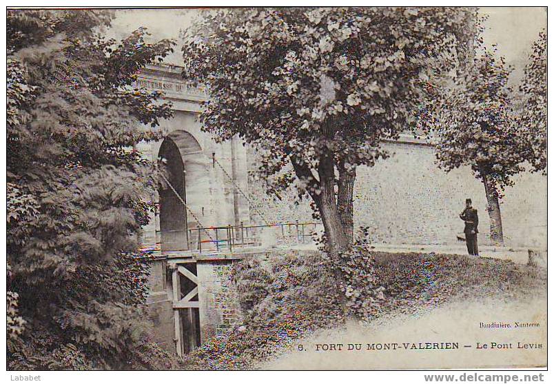 FORT DU MONT VALERIEN N° 6 - Mont Valerien