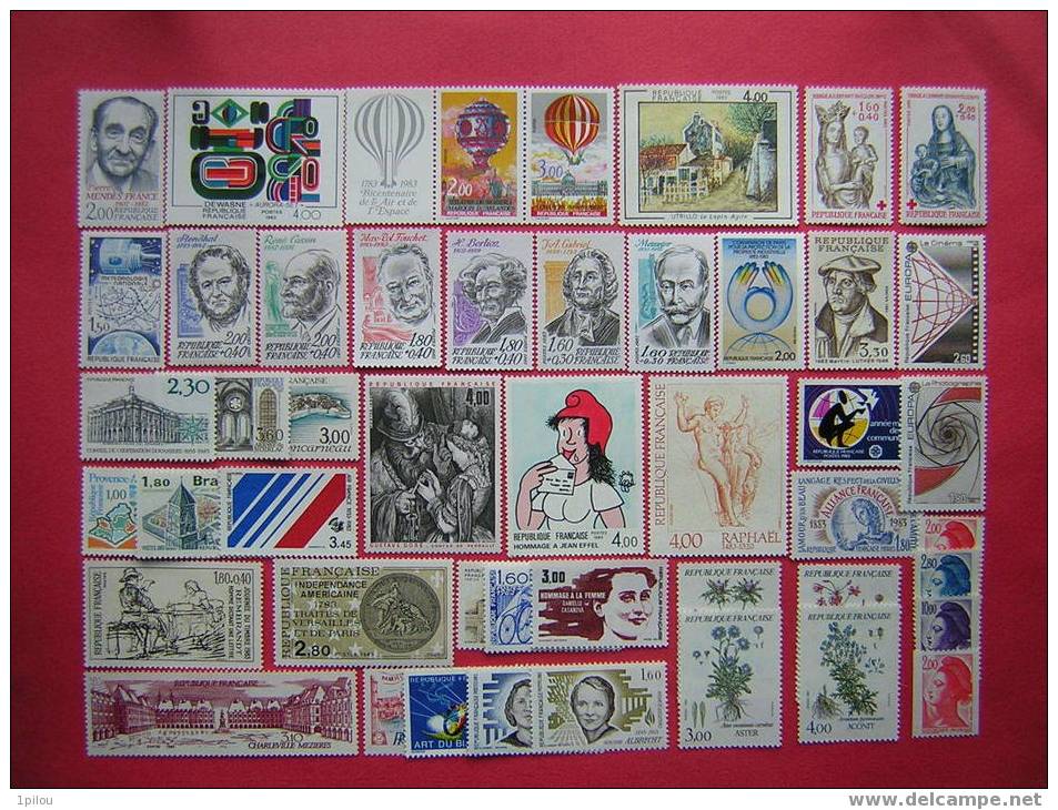 FRANCE : ANNEE COMPLETE 1983 NEUVE**    47 TIMBRES. - 1980-1989