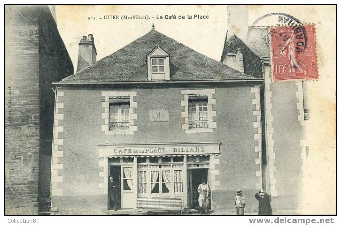 56 - MORBIHAN - GUER - LE CAFE De La PLACE - BILLARD - TRES BELLE CARTE - Guer Coetquidan