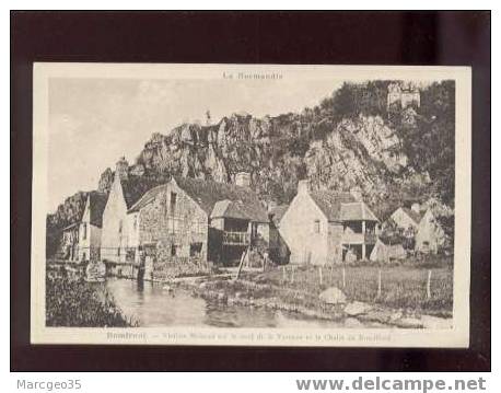 17544 Domfront Vieilles Maisons Sur Le Bord De La Varenne & Châlet Du Brouillard édit.papillon Belle Carte - Domfront