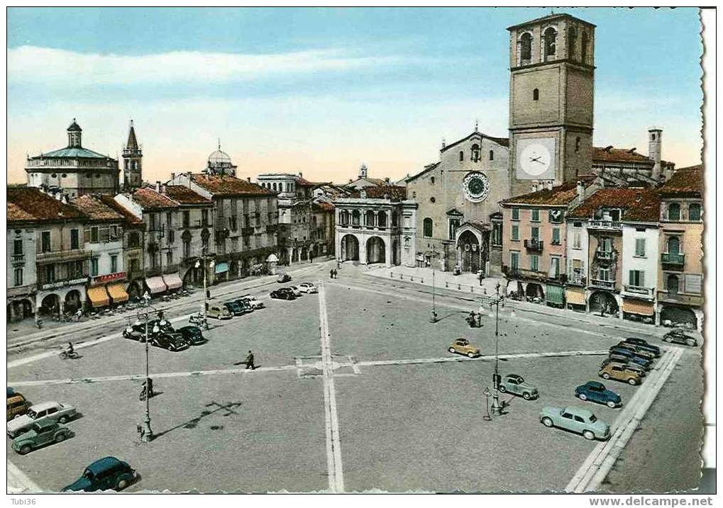 LODI PIAZZA DELLA VITTORIA  E DUOMO - ANNI 50 - Lodi