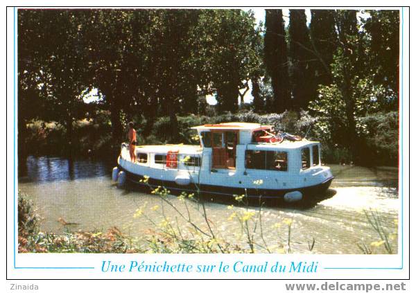 CARTE POSTALE D UNE PENICHETTE SUR LE CANAL DU MIDI - Hausboote