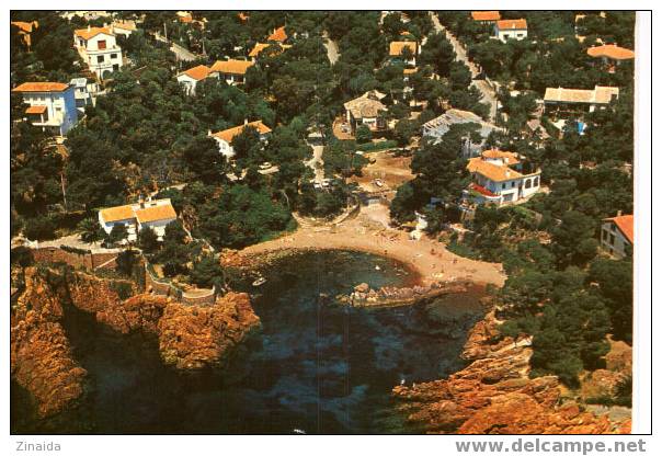 CARTE POSTALE DE BOULOURIS - VUE AERIENNE DE LA PLAGE DE SANTA LUCCIA - Boulouris