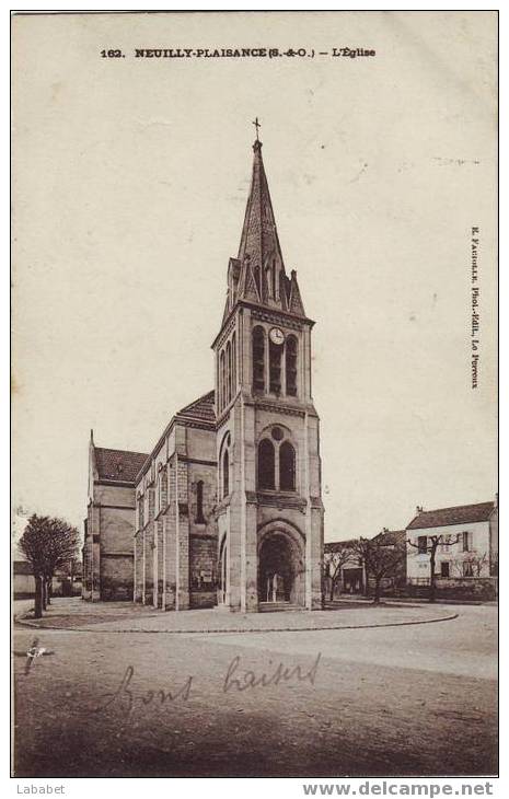 NEUILLY  PLAISANCE   EGLISE N° 162 - Neuilly Plaisance