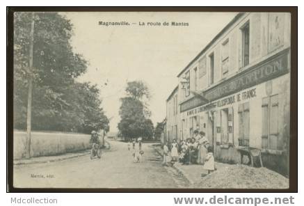 (78) MAGNANVILLE La Route De Mantes (café Mantion Membre De L'union Vélocipédique De France) - Magnanville