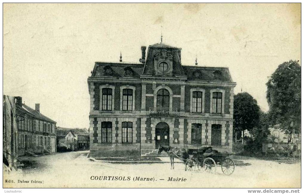 COURTISOLS MAIRIE  1918 - Courtisols