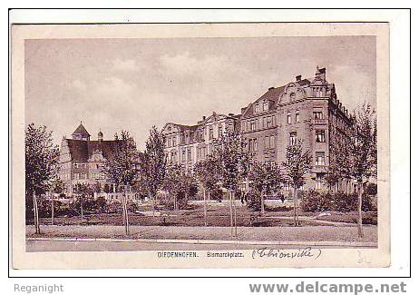 57  THIONVILLE !!!! CPA 768 !!! Bismarckplatz ?TOP - Thionville