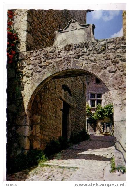 PEROUGES -  La Porte D´En Bas - Pérouges