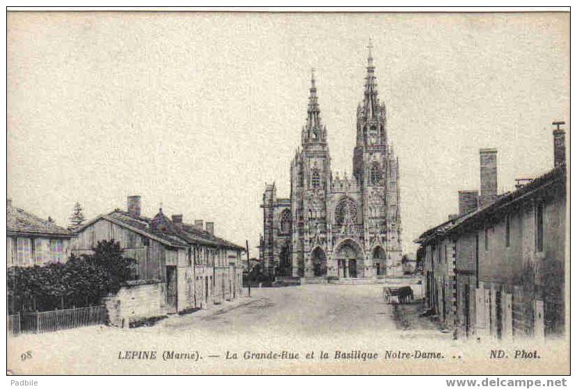 Carte Postale     51. L´Epine  La Grande-Rue - L'Epine