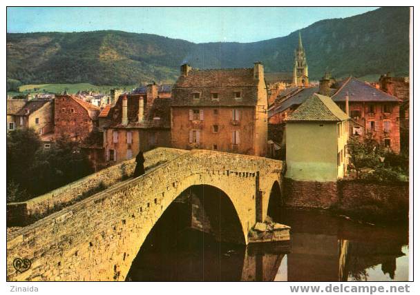 CARTE POSTALE DE MENDE - LE PONT NOTRE DAME - Mende