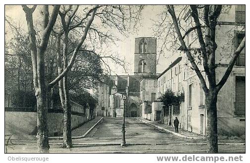 34 LODEVE RUE DU 4 SEPTEMBRE ED J BONNET ANIMATION N ° 81 CACHET MILITAIRE 16 EME CORPS D ARMEE 1915 - Lodeve