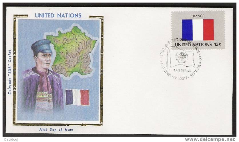 S886.-.U.N. / O.N.U - SILK COVER-  FRANCE  // FRANCIA FLAG- BEAUTIFUL COVER. - Covers