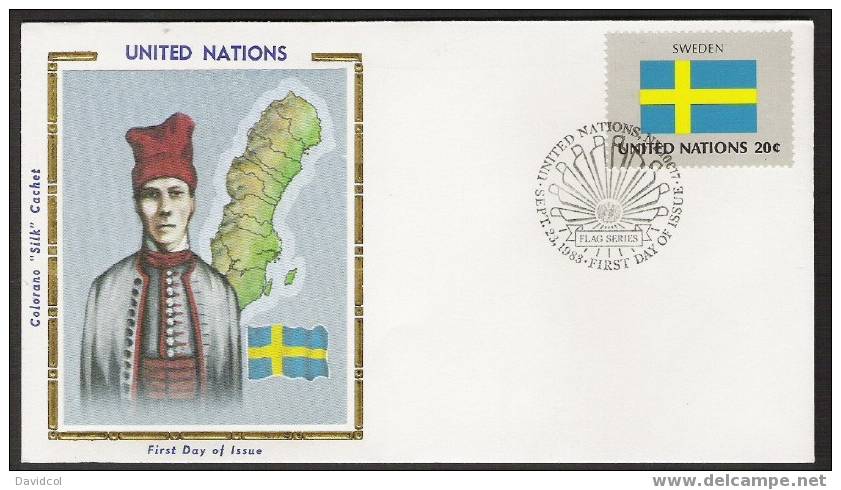 S898.-.U.N. / O.N.U - SILK COVER-  SWEDEN  // SUECIA FLAG- BEAUTIFUL COVER. - Buste