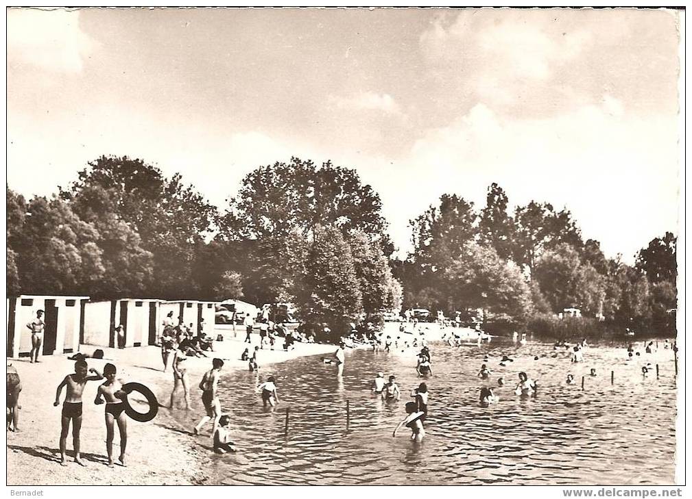 DUN SUR MEUSE.." AU LAC VERT" LA BAIGNADE - Dun Sur Meuse