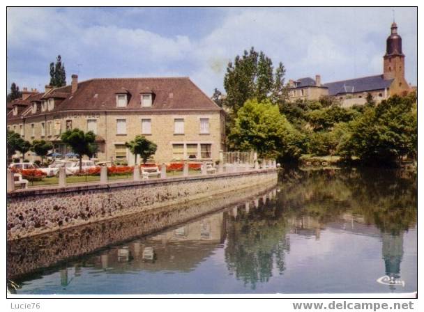 PUTANGES - Les Bords De L´Orne - L´Eglise - - Putanges