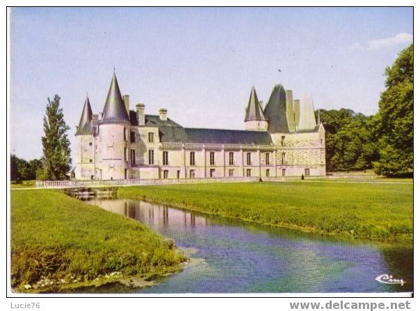 MORTREE  - Château D´Ô Du  XVè Au XVIIè S.  - Ses Canaux - Façade Sud - Mortree