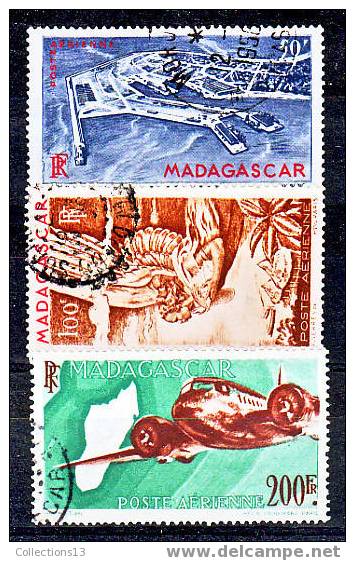MADAGASCAR - PA63/64A Obli Cote 4,80 Euros Depart à 10% - Airmail