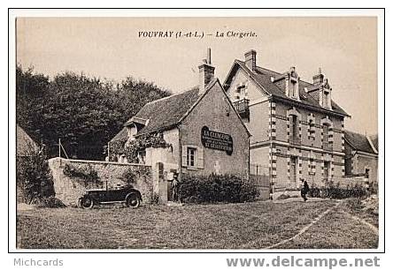 CPA 37 VOUVRAY - La Clergerie (Automobile) - Vouvray
